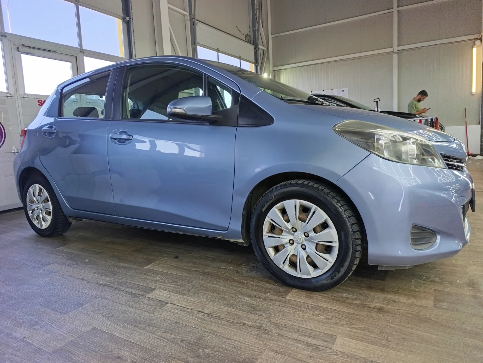 Toyota Yaris 1.33 99к.с., снимка 5 - Автомобили и джипове - 55206608