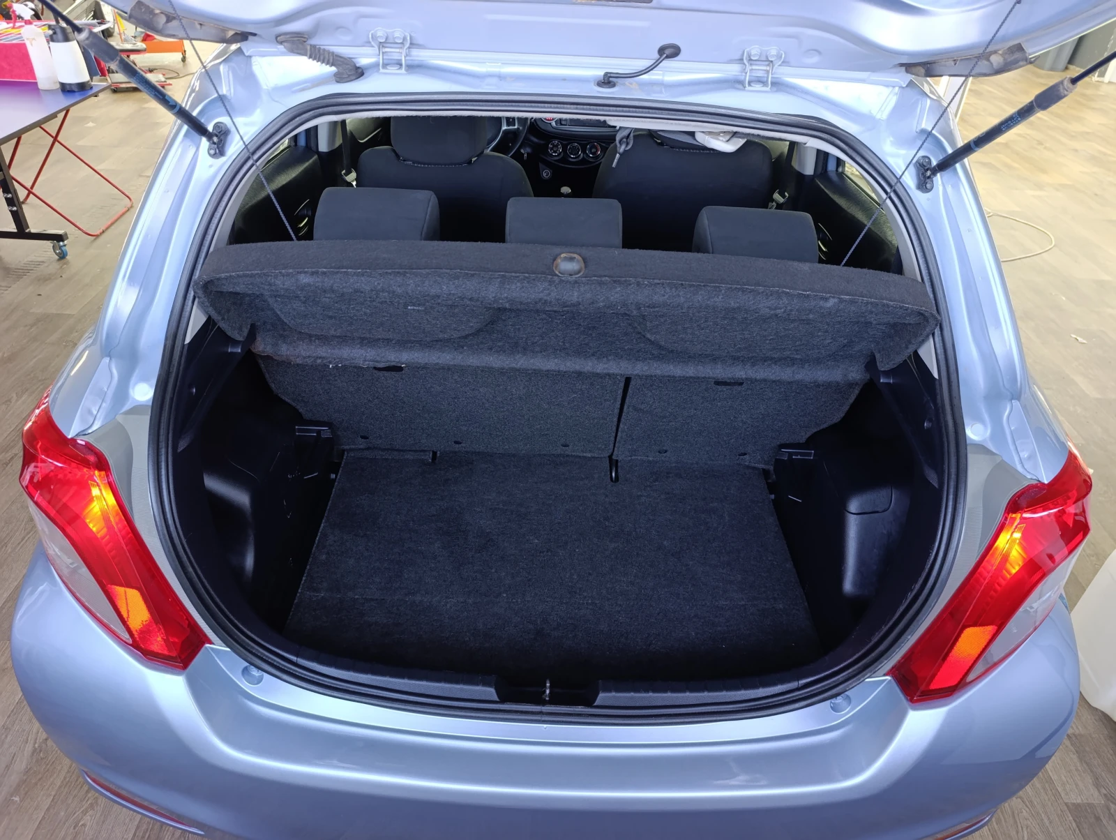 Toyota Yaris 1.33 99к.с., снимка 14 - Автомобили и джипове - 55206608