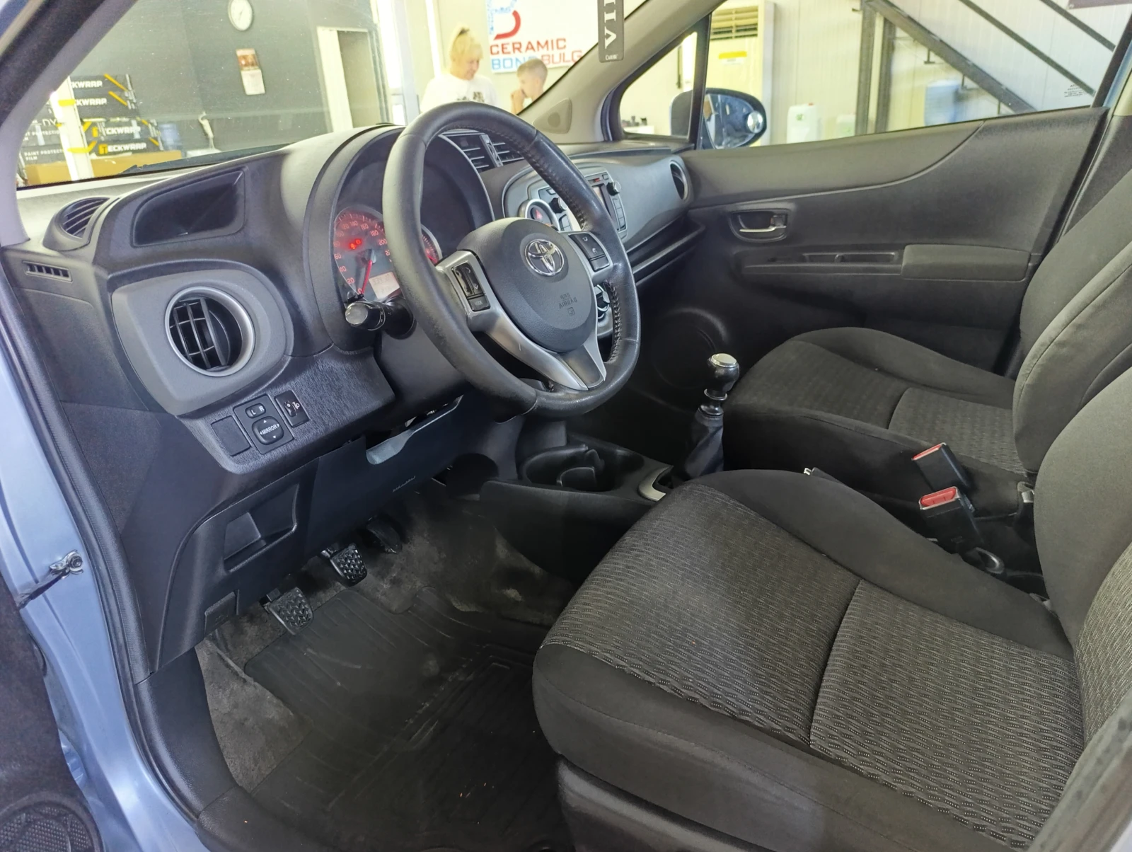 Toyota Yaris 1.33 99к.с., снимка 9 - Автомобили и джипове - 55206608