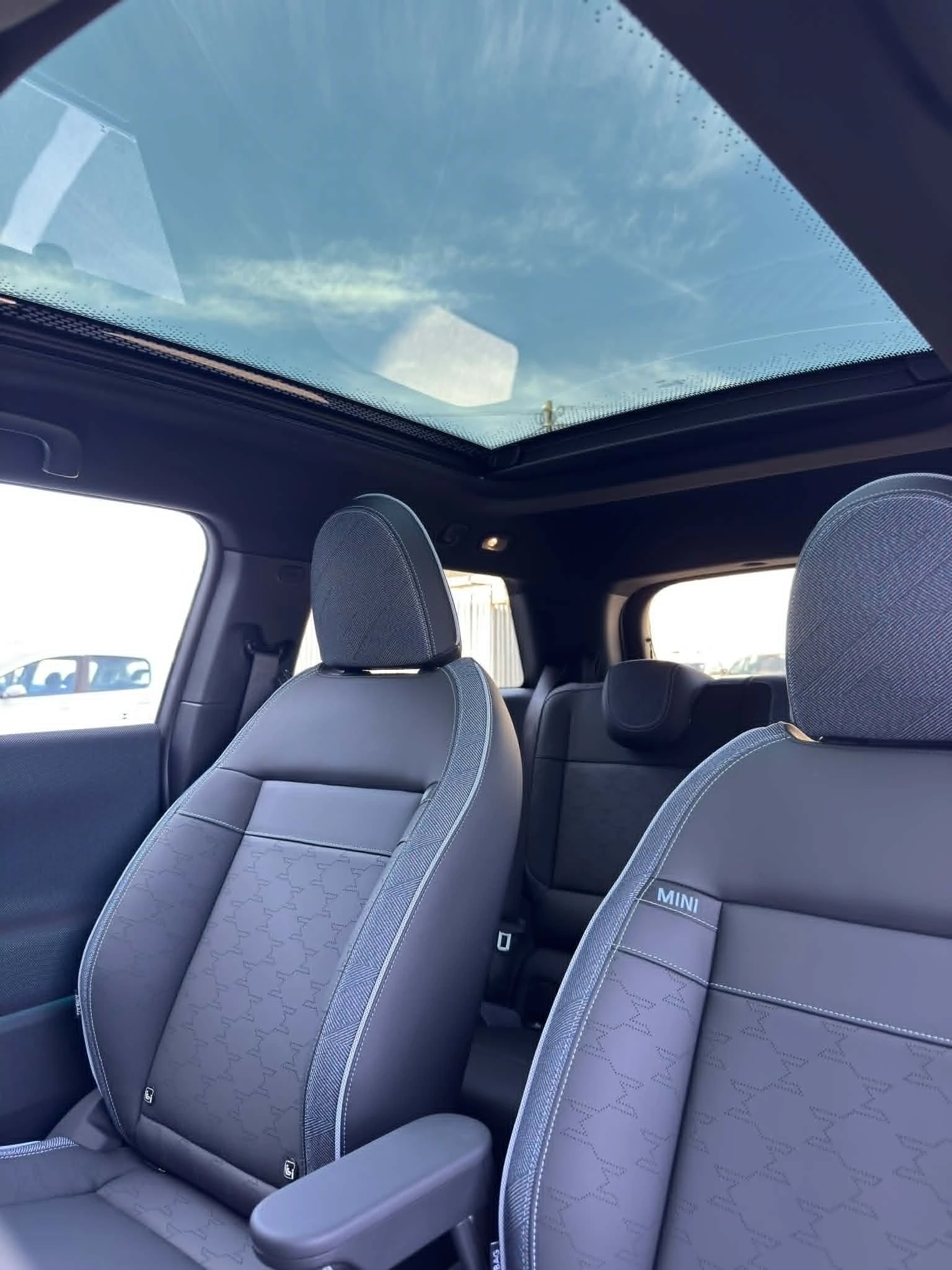 Mini Cooper SE   54.2KW/H, снимка 14 - Автомобили и джипове - 55338698