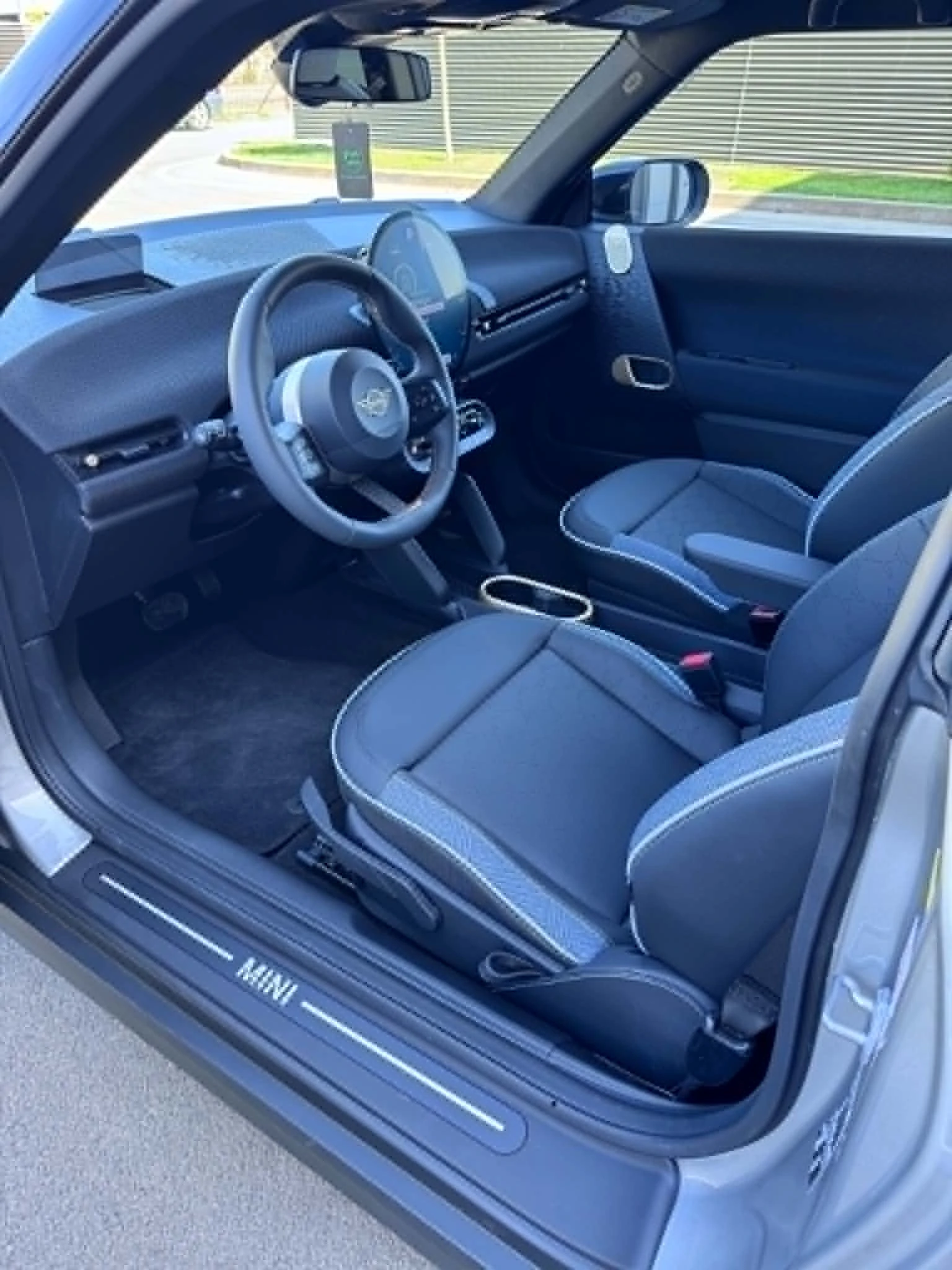 Mini Cooper SE   54.2KW/H, снимка 9 - Автомобили и джипове - 55338698