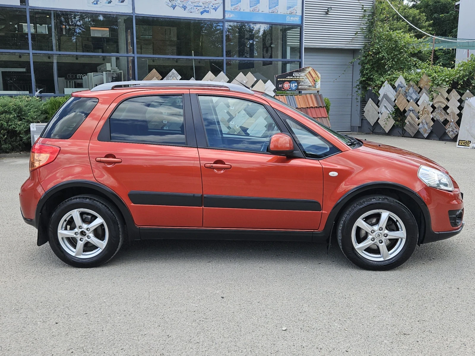 Suzuki SX4 1.6i--FACE--SHINE, снимка 8 - Автомобили и джипове - 55393469