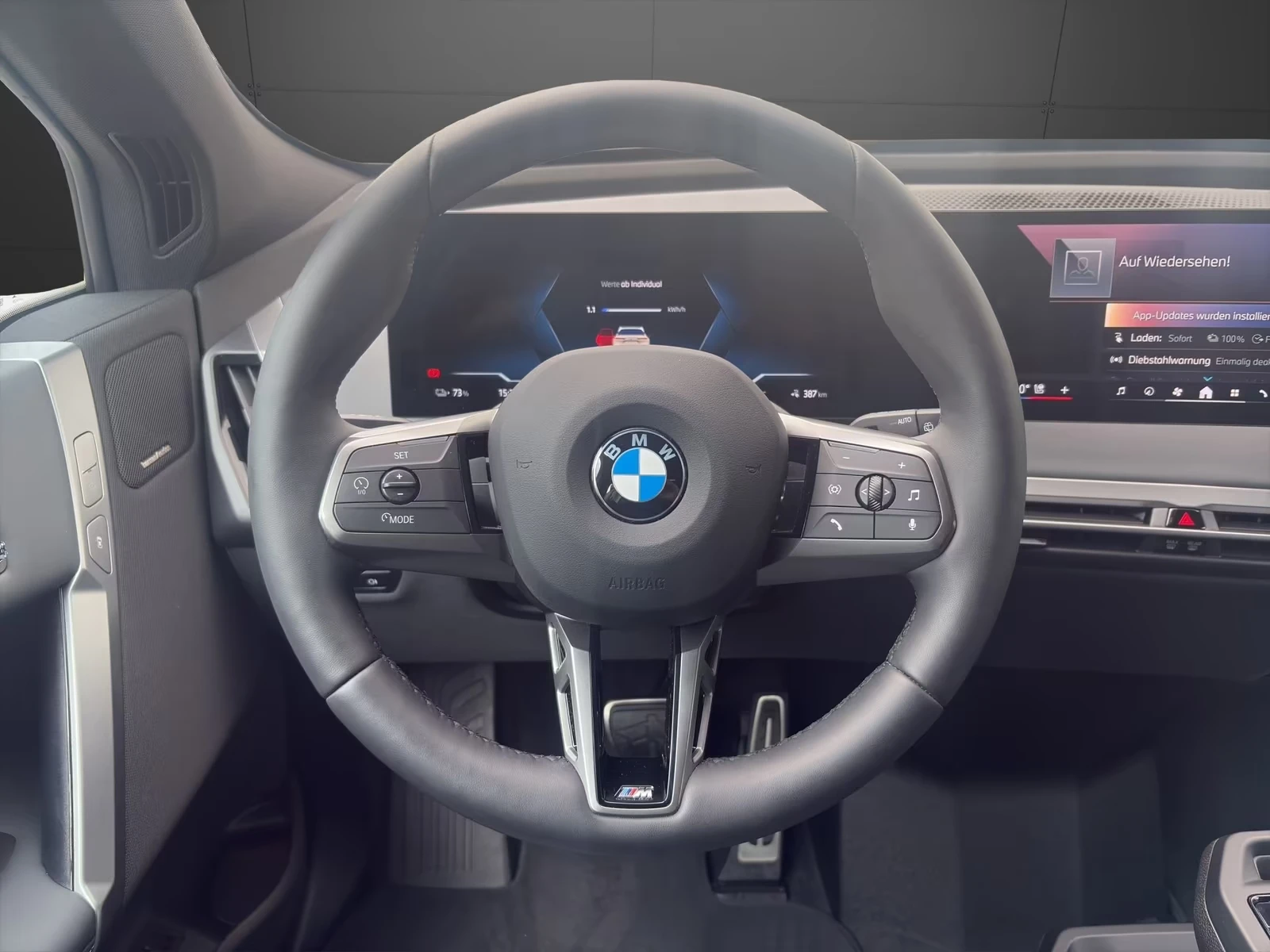 BMW iX xDrive45/ FACELIFT/ M SPORT/ ICONIC GLOW/ H&K/ 360, снимка 12 - Автомобили и джипове - 55540030