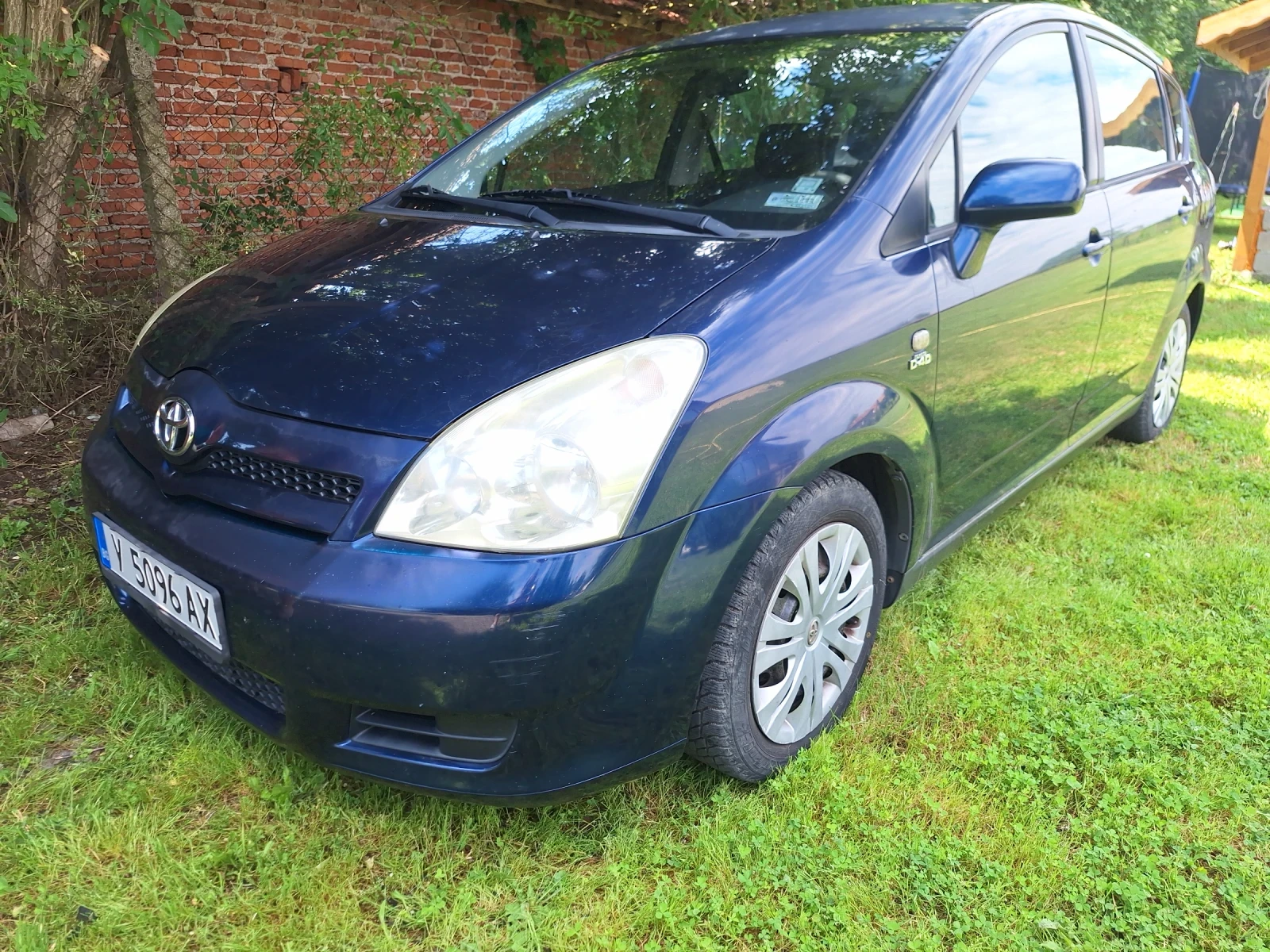 Toyota Corolla verso, снимка 2 - Автомобили и джипове - 56260812
