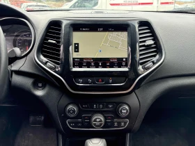 Jeep Cherokee * Overland * CARFAX * ОПЦИЯ ЗА ФИНАНСИРАНЕ , снимка 9