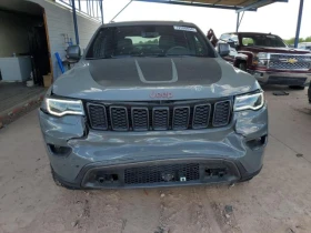     Jeep Grand cherokee TRAILHAWK  5.7