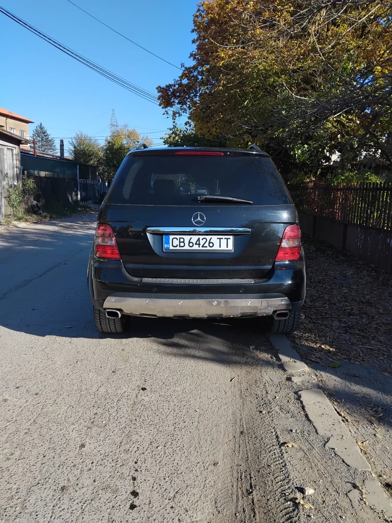 Mercedes-Benz ML 320, снимка 9 - Автомобили и джипове - 47727131