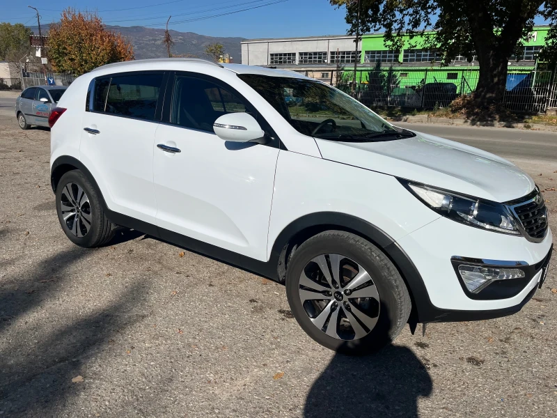 Kia Sportage CRDI, снимка 6 - Автомобили и джипове - 52590021