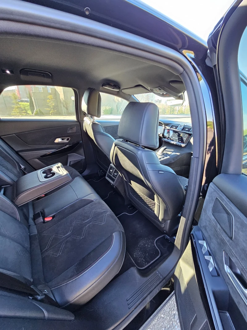DS DS 7 Crossback 2.0 BLUEHDI 177 EAT8 PERFORMACE LINE, снимка 13 - Автомобили и джипове - 52937412