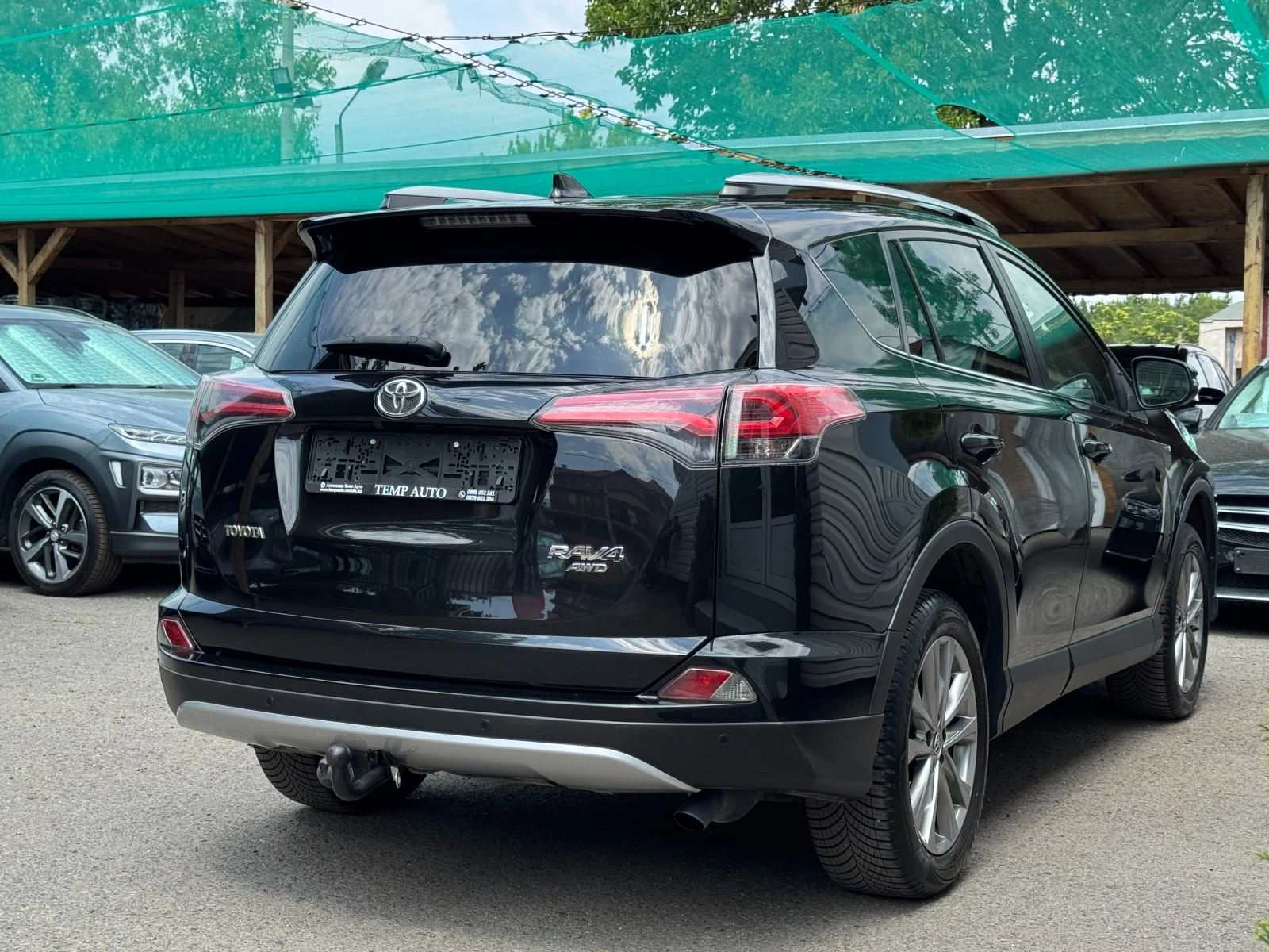 Toyota Rav4 2.0i* 4x4* СЕРВИЗНА КНИЖКА С ПЪЛНА ИСТОРИЯ В TOYOT - изображение 5