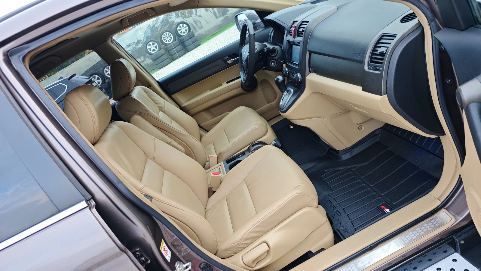 Honda Cr-v EXECUTIVE/AERO/СПОЙЛЕР/СТЕПЕНКИ/РОЛБАР/NAV/DVD/KAM | Mobile.bg — изображение 11