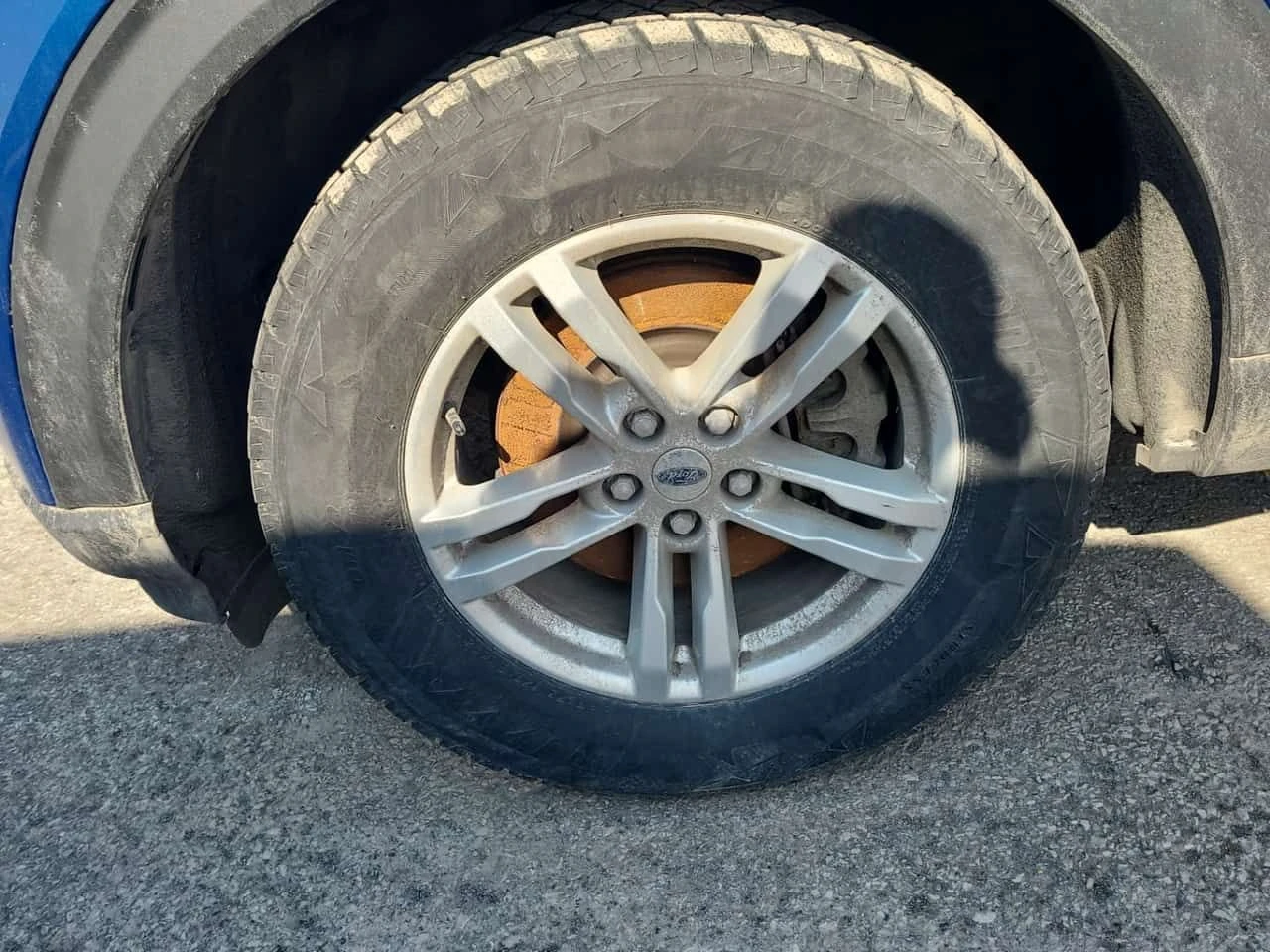 Ford Explorer * XLT * CARFAX * 2 КЛЮЧА, снимка 6 - Автомобили и джипове - 53826420