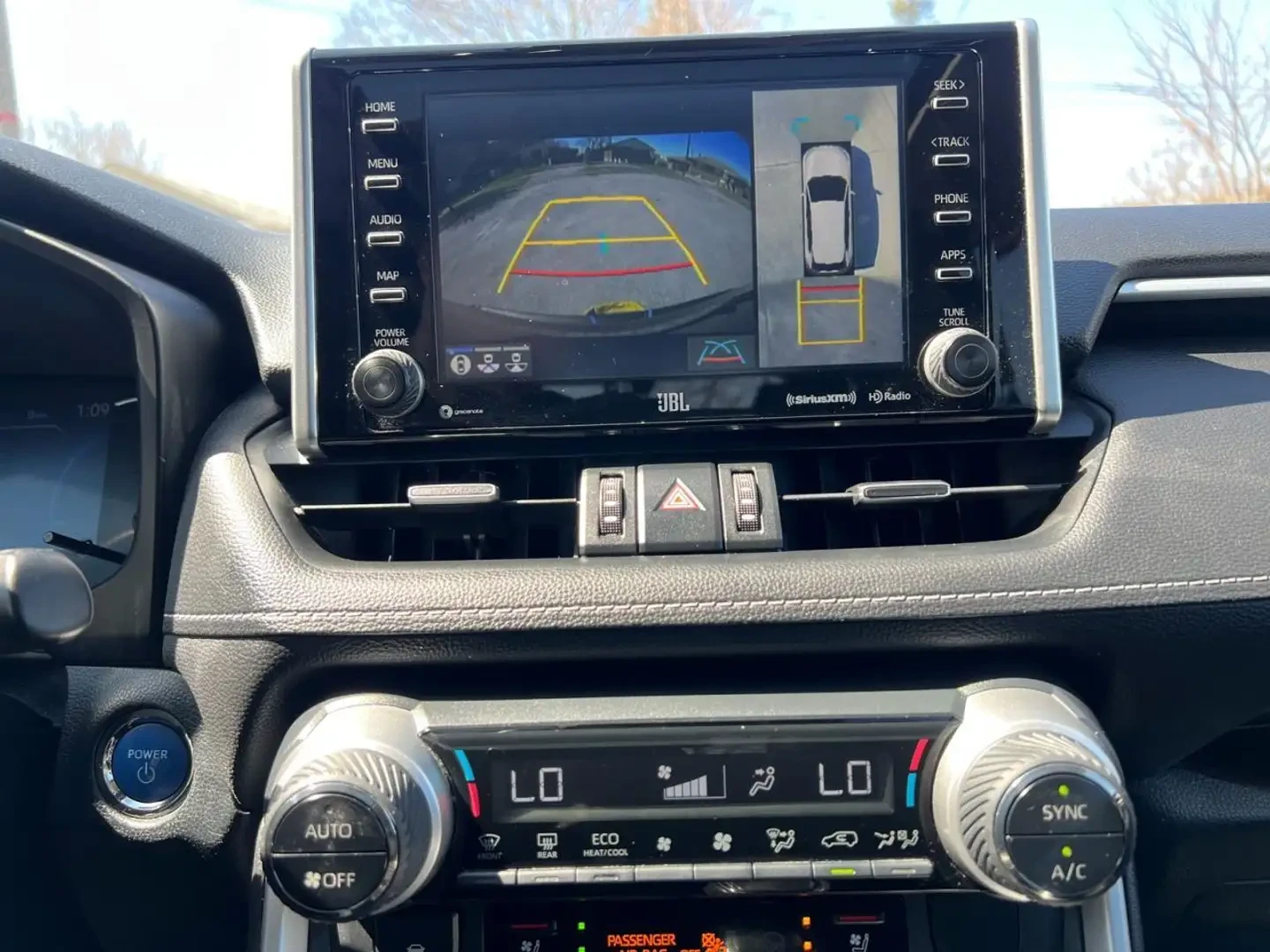 Toyota Rav4 Обдухване * 360 Камера * Сервизна История * , снимка 9 - Автомобили и джипове - 53892881