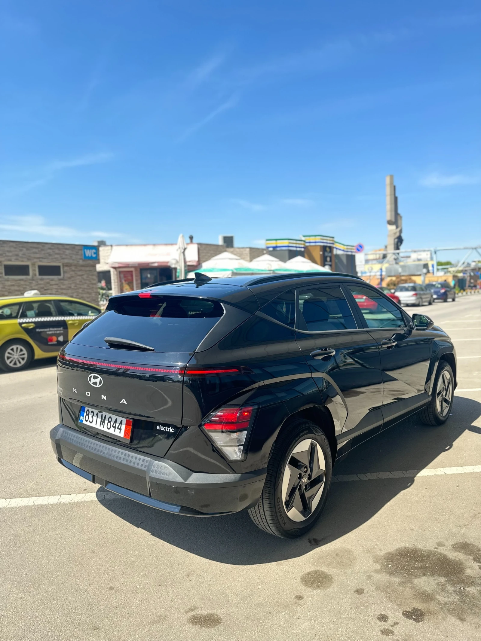 Hyundai Kona Preferred 65.4KW, снимка 6 - Автомобили и джипове - 54149669