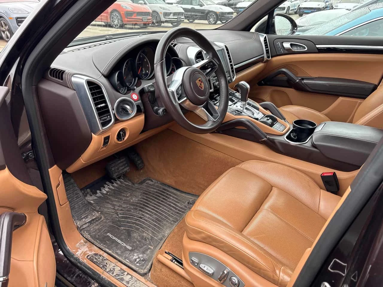 Porsche Cayenne * AWD  * CARFAX * Обдухване * Bose * , снимка 5 - Автомобили и джипове - 54210086