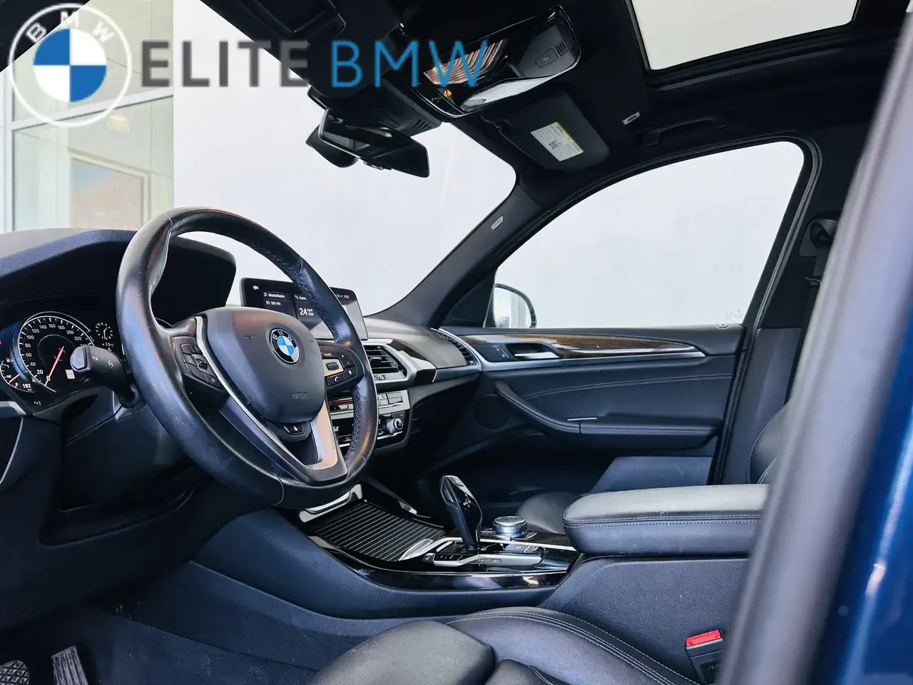 BMW X3 ПОДГРЕВ* 360КАМЕРА* ПАНОРАМА* LANE* ASSIST* , снимка 8 - Автомобили и джипове - 54398323