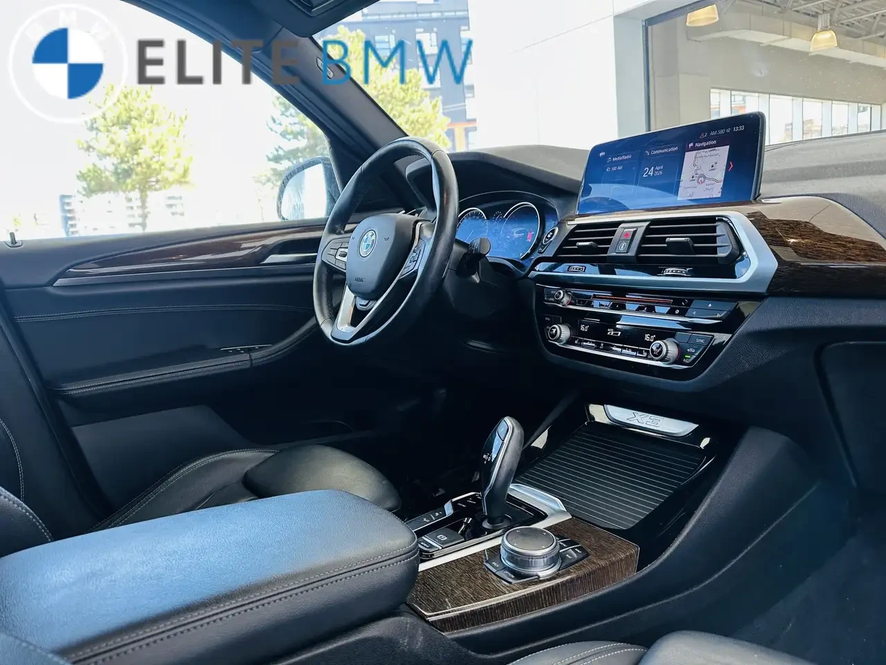 BMW X3 ПОДГРЕВ* 360КАМЕРА* ПАНОРАМА* LANE* ASSIST* , снимка 9 - Автомобили и джипове - 54398323