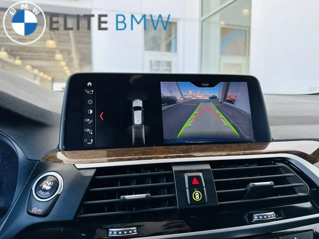 BMW X3 ПОДГРЕВ* 360КАМЕРА* ПАНОРАМА* LANE* ASSIST* , снимка 11 - Автомобили и джипове - 54398323