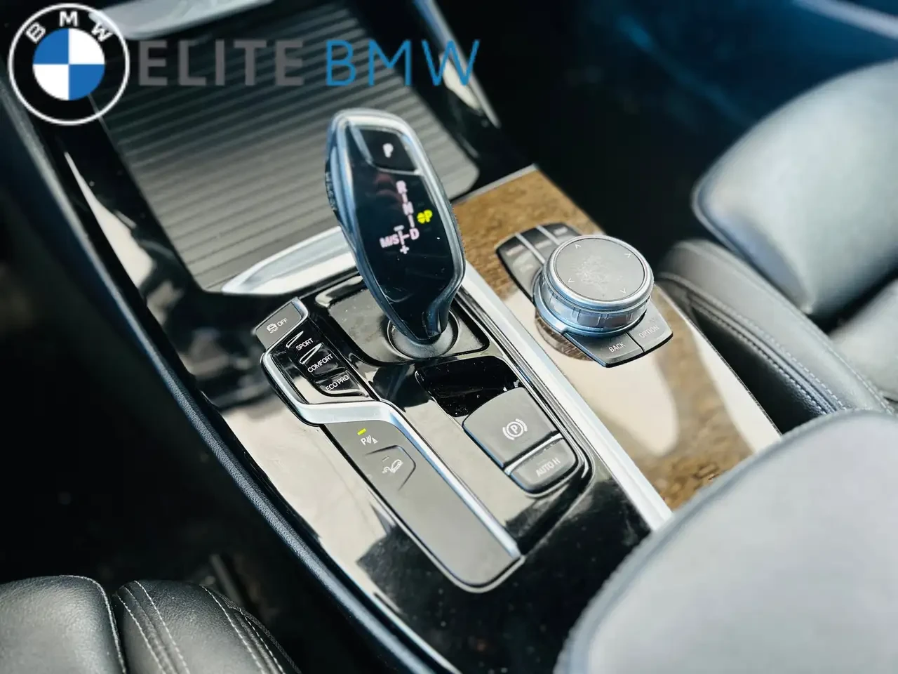 BMW X3 ПОДГРЕВ* 360КАМЕРА* ПАНОРАМА* LANE* ASSIST* , снимка 12 - Автомобили и джипове - 54398323
