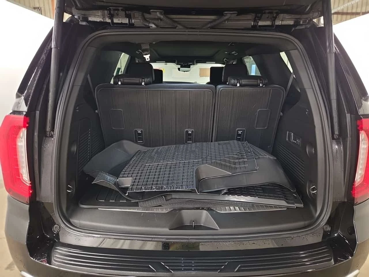 Gmc Yukon * DENALI * CARFAX * От представителство * , снимка 13 - Автомобили и джипове - 54476887
