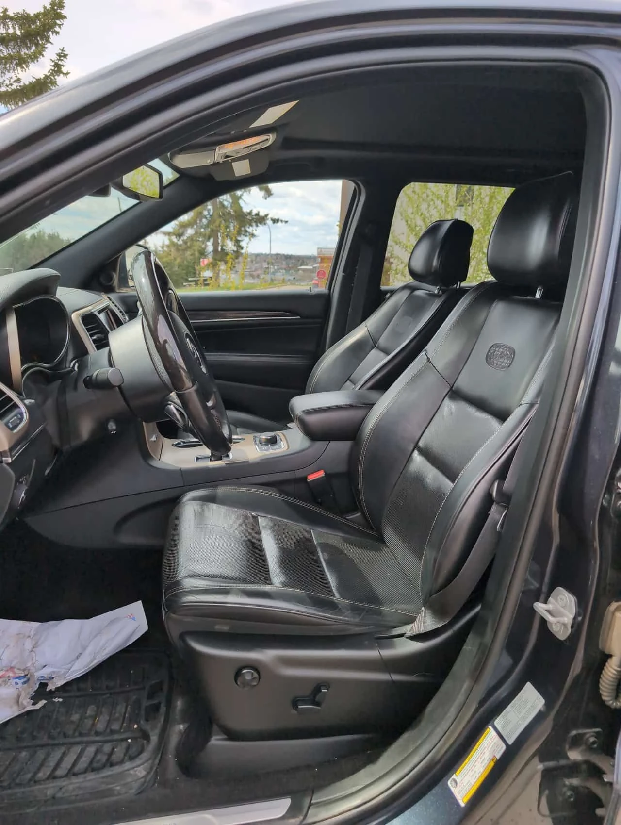 Jeep Grand cherokee * Overland * АВТОКРЕДИТ * ПРЕДСТАВИТЕЛСТВО, снимка 10 - Автомобили и джипове - 54824350