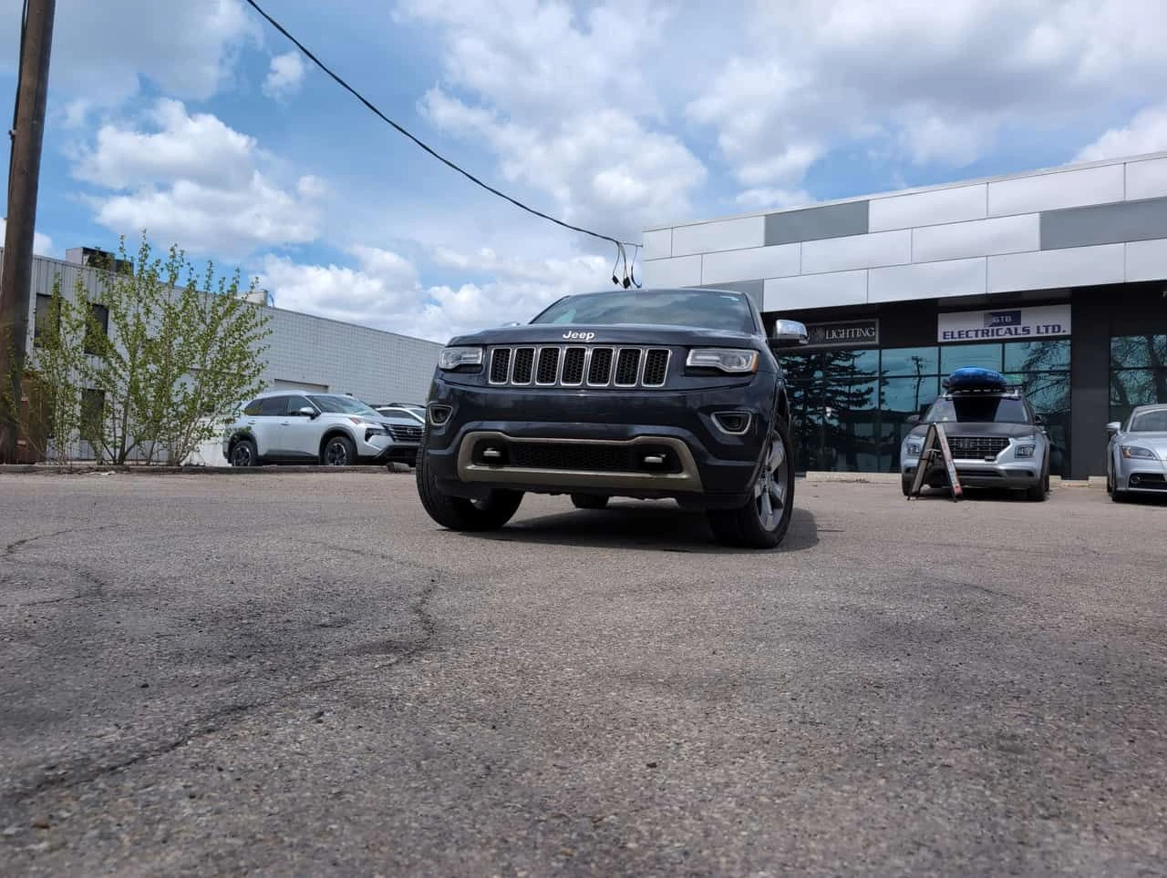 Jeep Grand cherokee * Overland * АВТОКРЕДИТ * ПРЕДСТАВИТЕЛСТВО, снимка 2 - Автомобили и джипове - 54824350