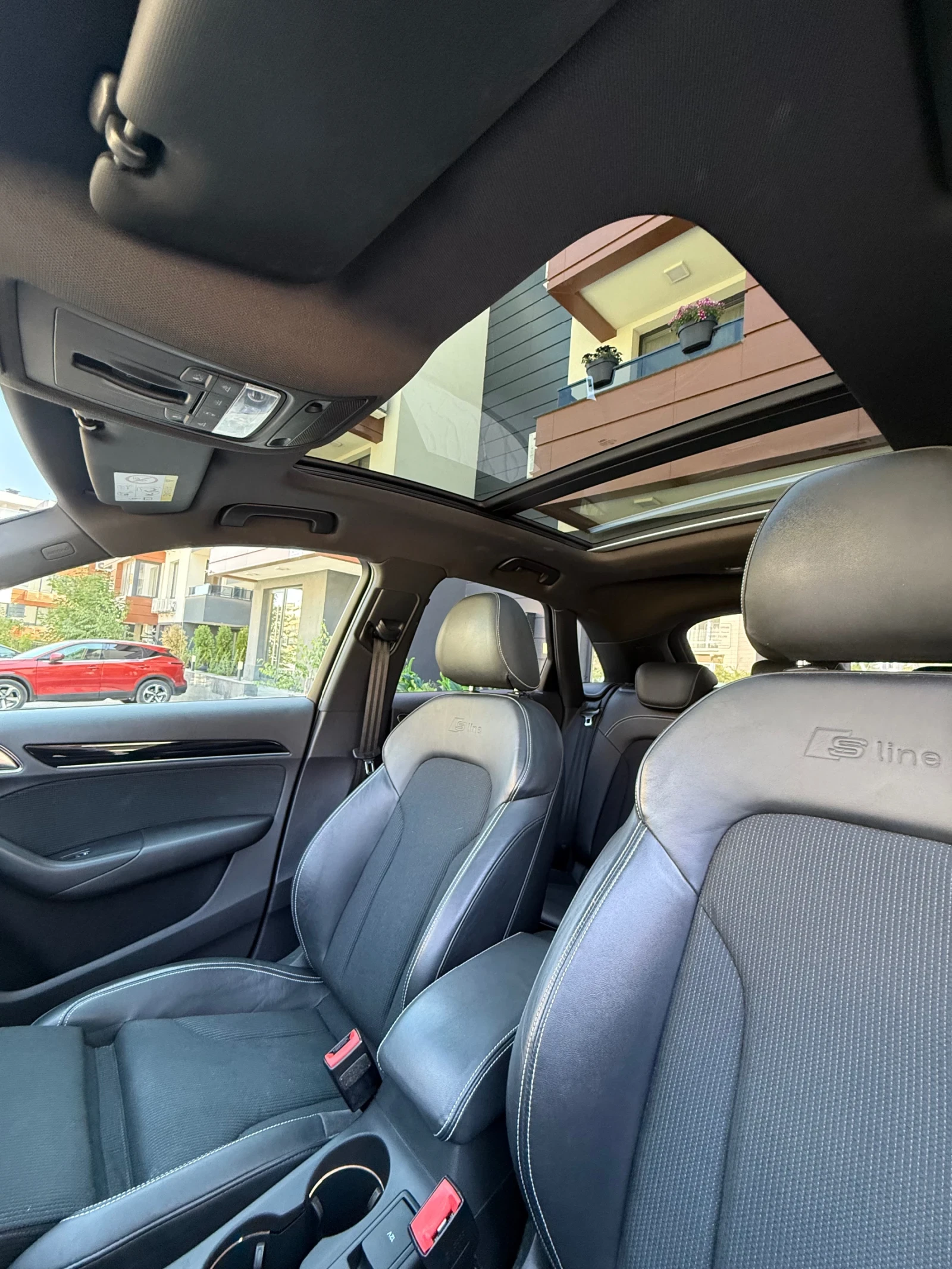 Audi Q3 Quattro 2.0 TDi S-Line, снимка 3 - Автомобили и джипове - 55538773