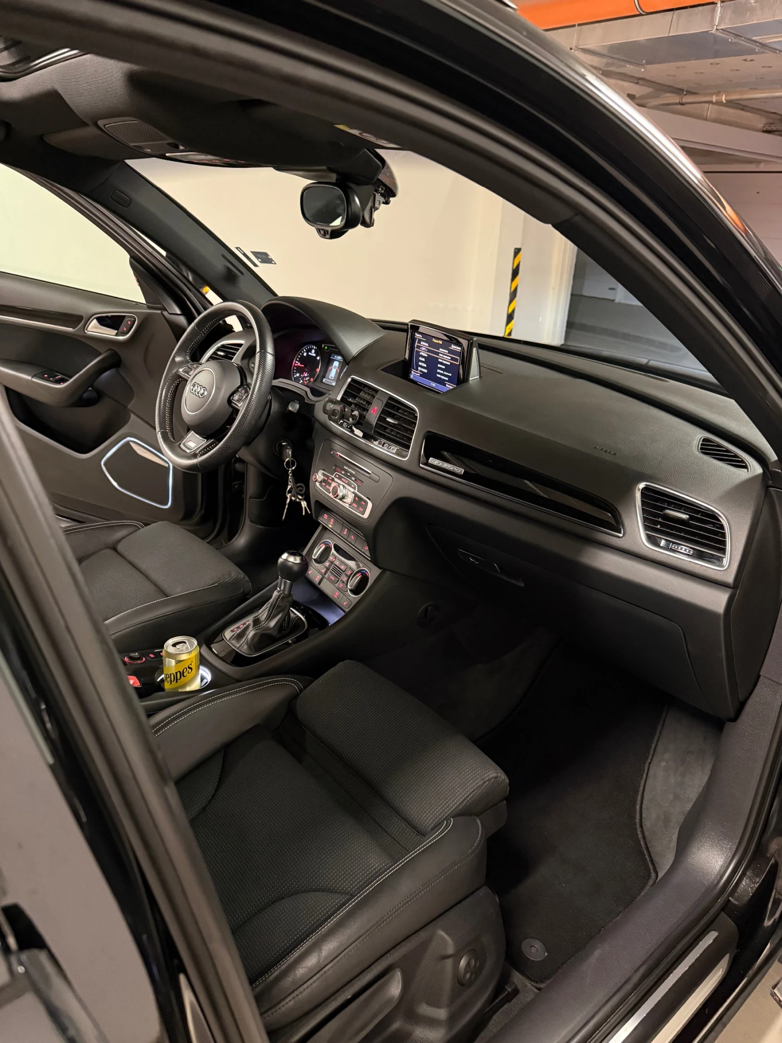 Audi Q3 Quattro 2.0 TDi S-Line, снимка 12 - Автомобили и джипове - 55538773