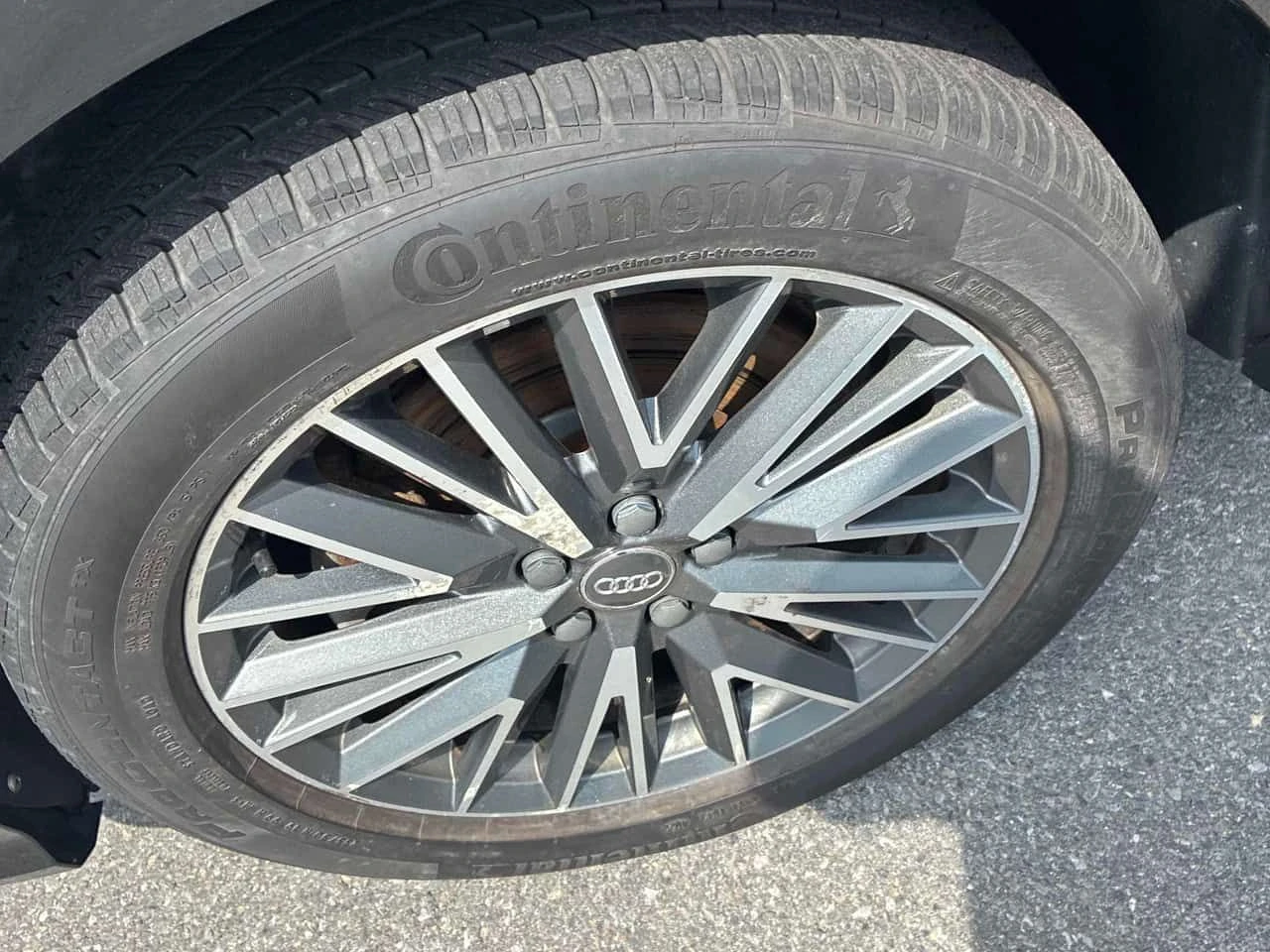 Audi Q3 * Progressiv * АВТОКРЕДИТ* CARFAX* , снимка 7 - Автомобили и джипове - 55579080