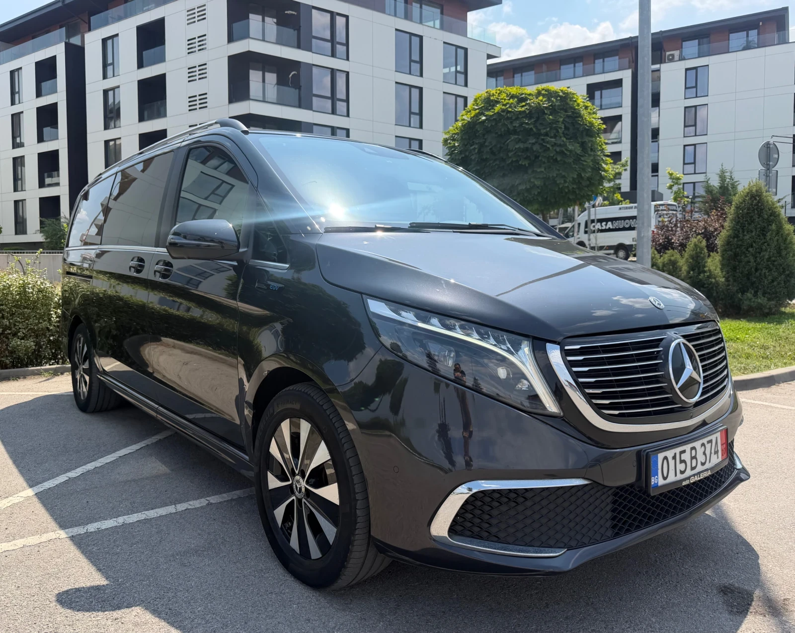 Mercedes-Benz EQV, снимка 3 - Автомобили и джипове - 55661508