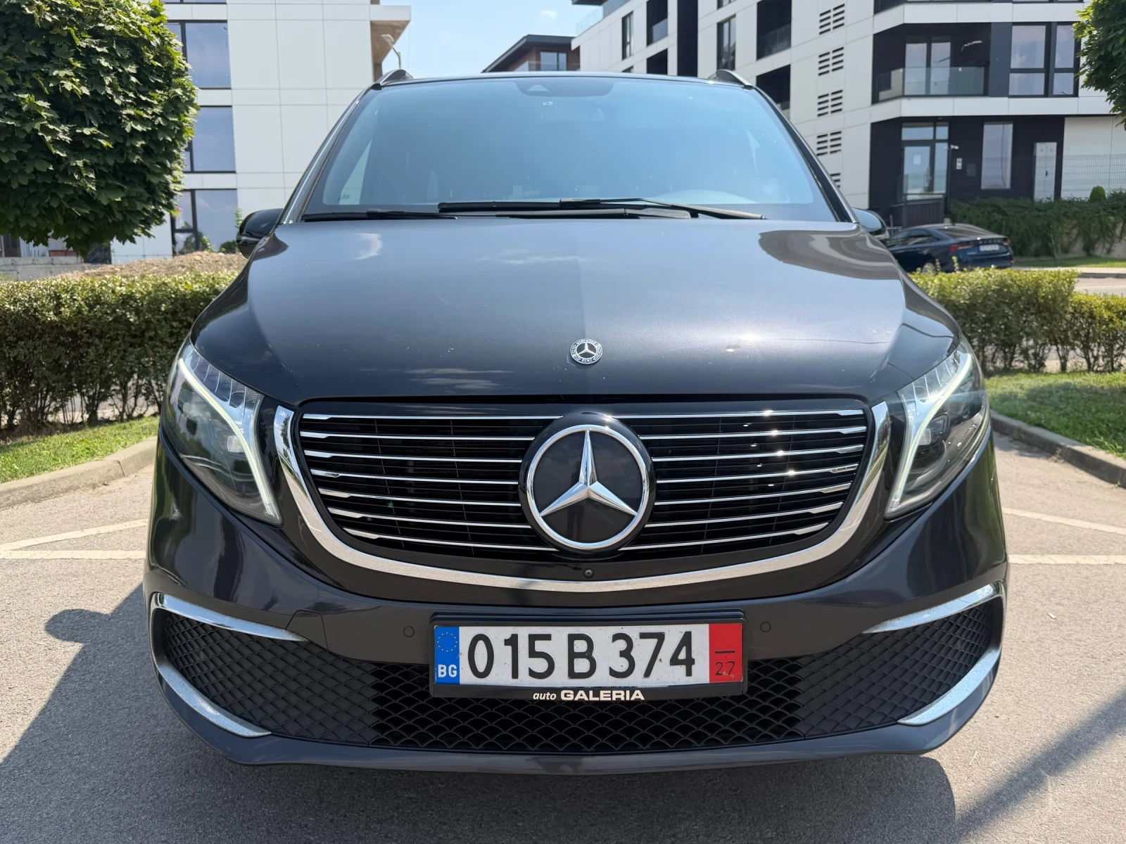 Mercedes-Benz EQV, снимка 2 - Автомобили и джипове - 55661508