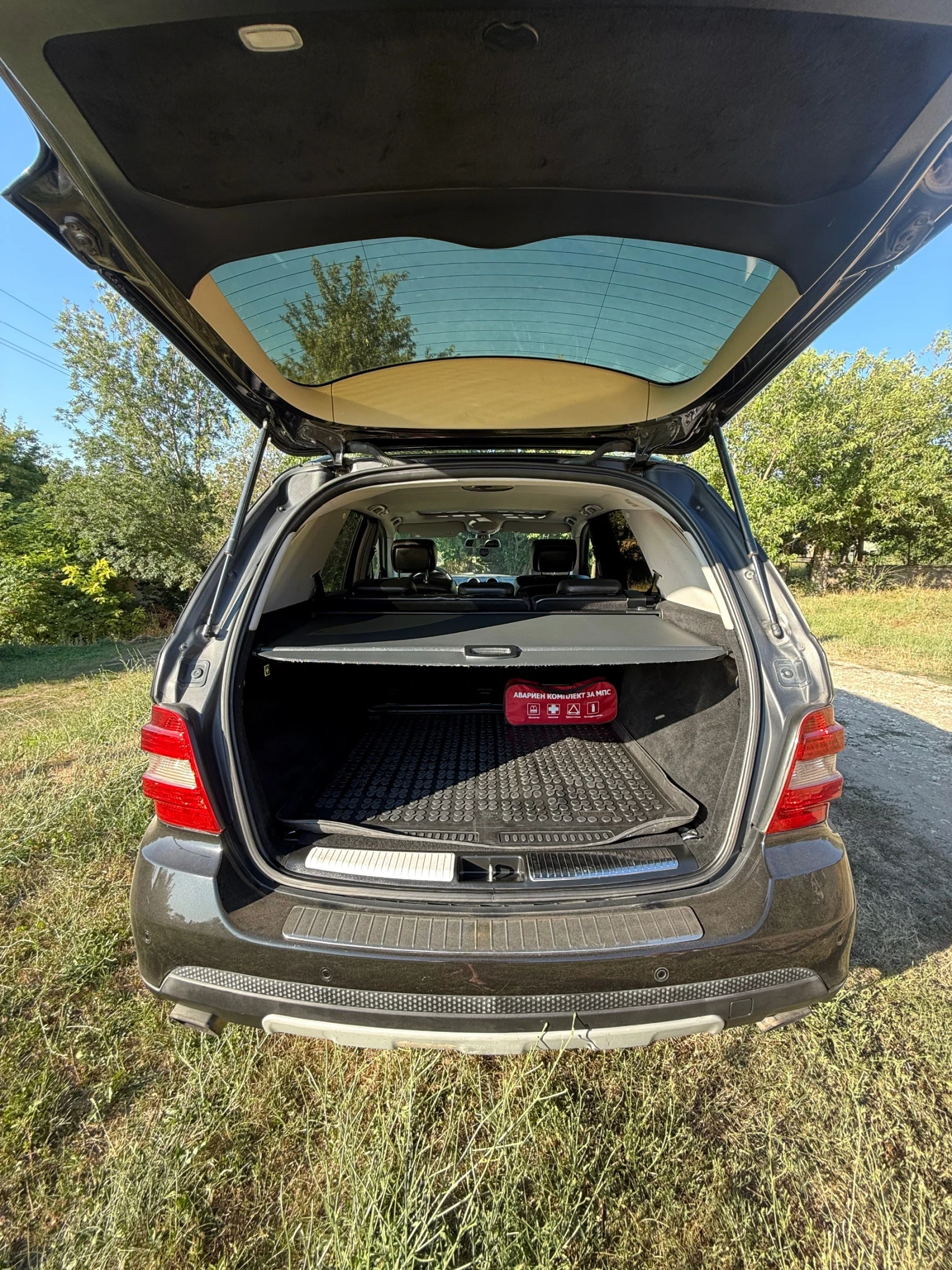 Mercedes-Benz ML 320, снимка 7 - Автомобили и джипове - 55736264