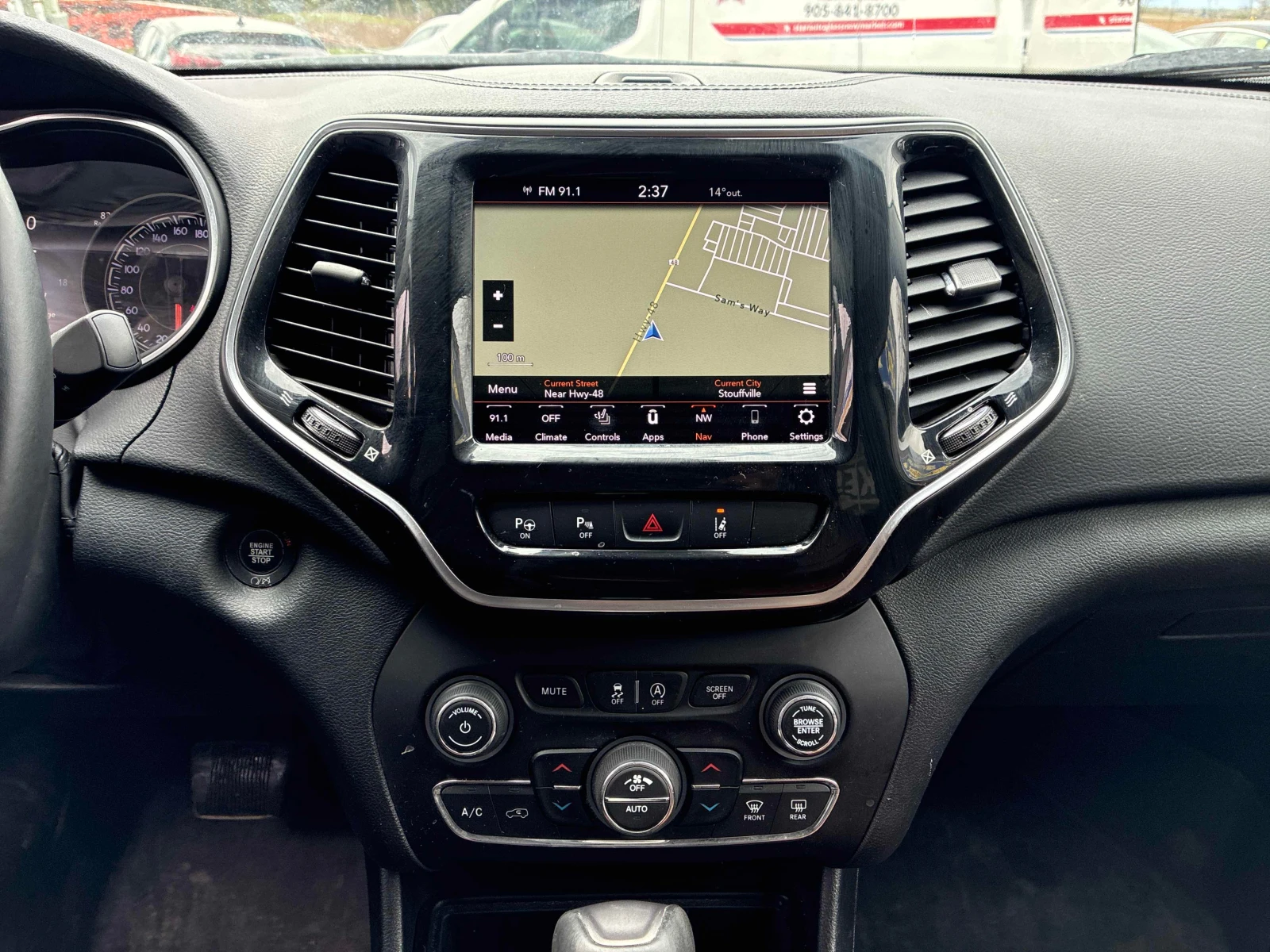 Jeep Cherokee * Overland * CARFAX * ОПЦИЯ ЗА ФИНАНСИРАНЕ , снимка 9 - Автомобили и джипове - 55884689