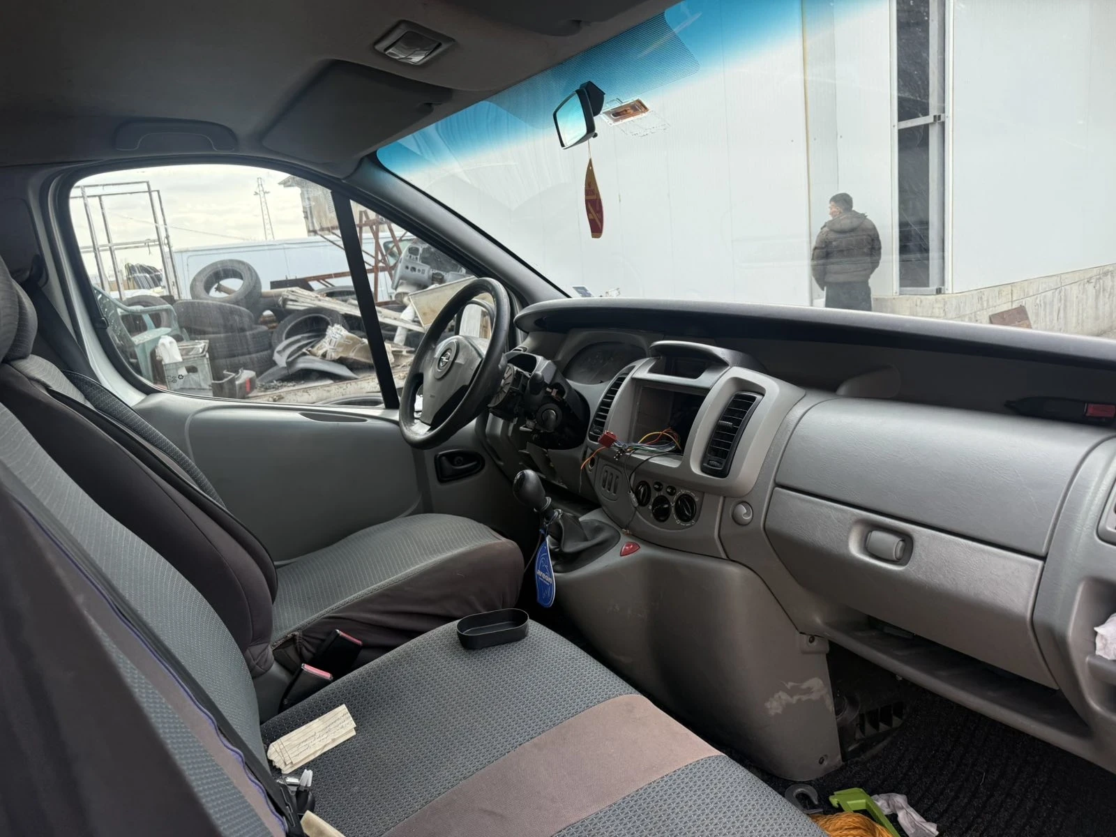 Opel Vivaro 2.0DCI НА ЧАСТИ!!! - изображение 2