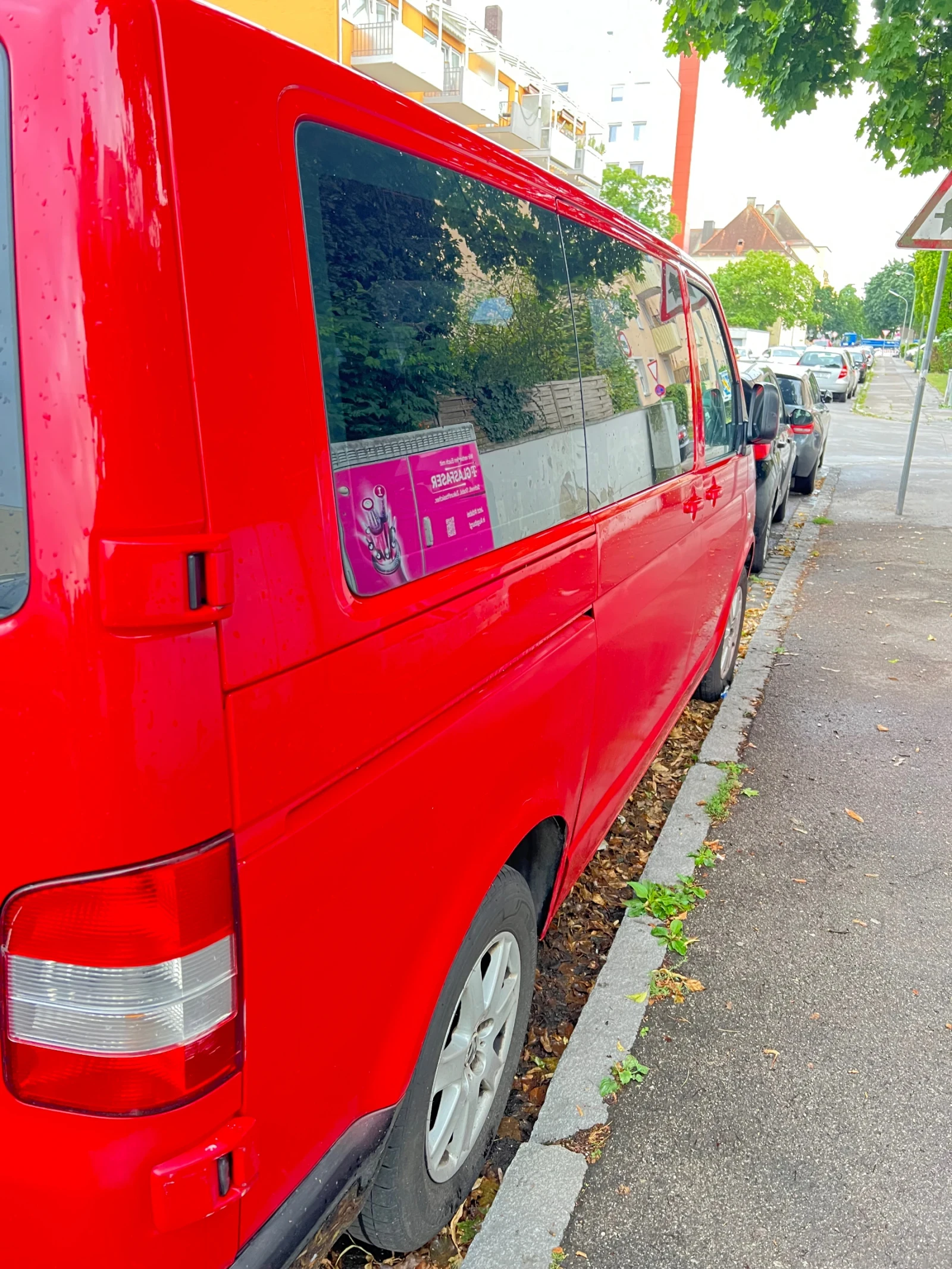 VW Caravelle Full Scheckheft 100%, снимка 7 - Бусове и автобуси - 53924784