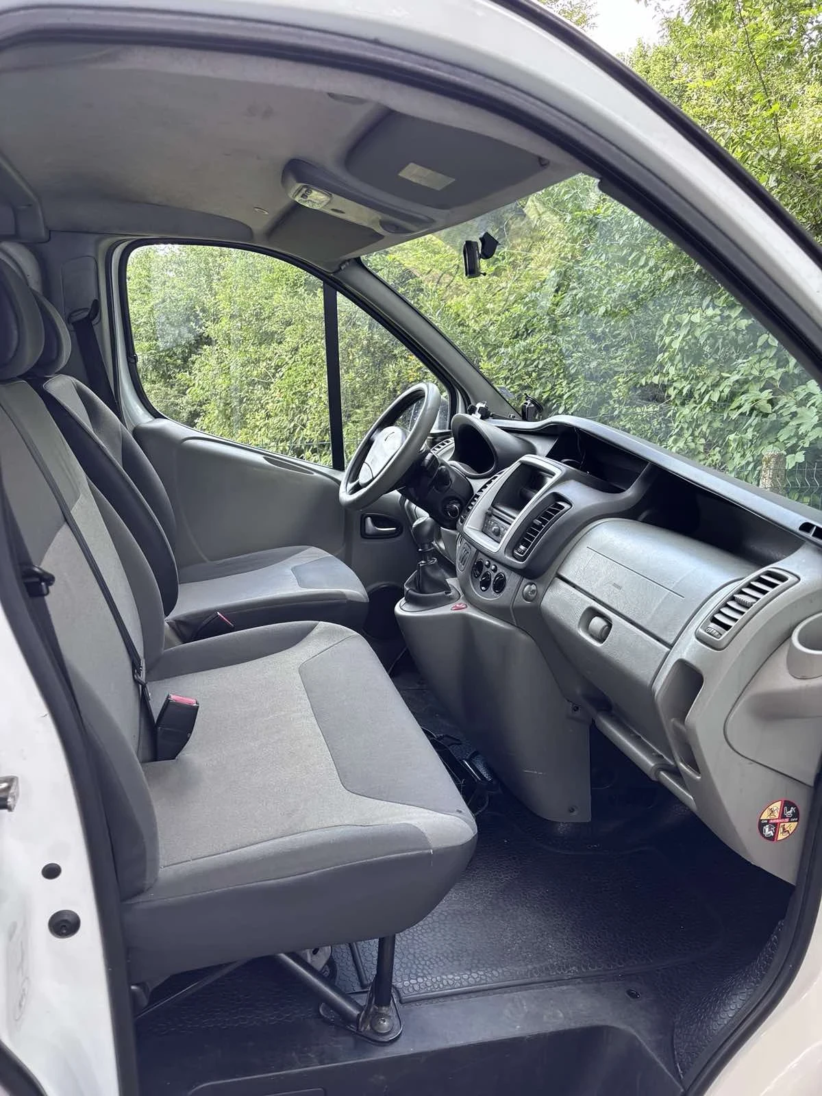 Renault Trafic, снимка 7 - Бусове и автобуси - 55224286