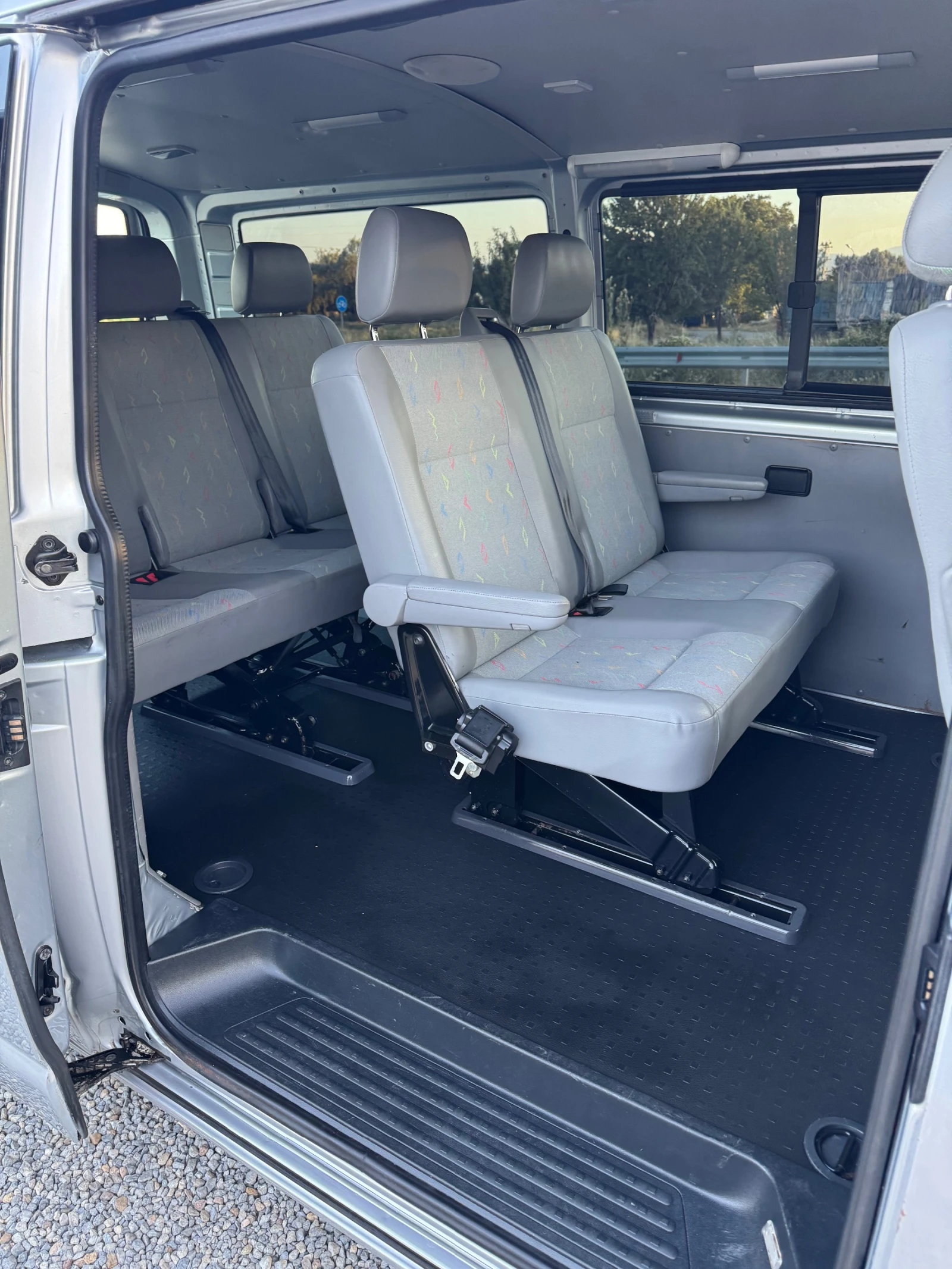 VW T5 2.5TDI* Пътнически* Климатик* Макси* Германия* , снимка 9 - Бусове и автобуси - 55503721