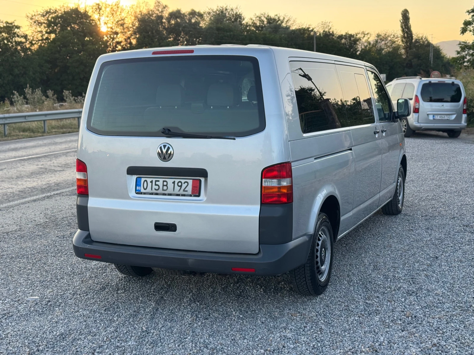 VW T5 2.5TDI* Пътнически* Климатик* Макси* Германия* , снимка 5 - Бусове и автобуси - 55503721