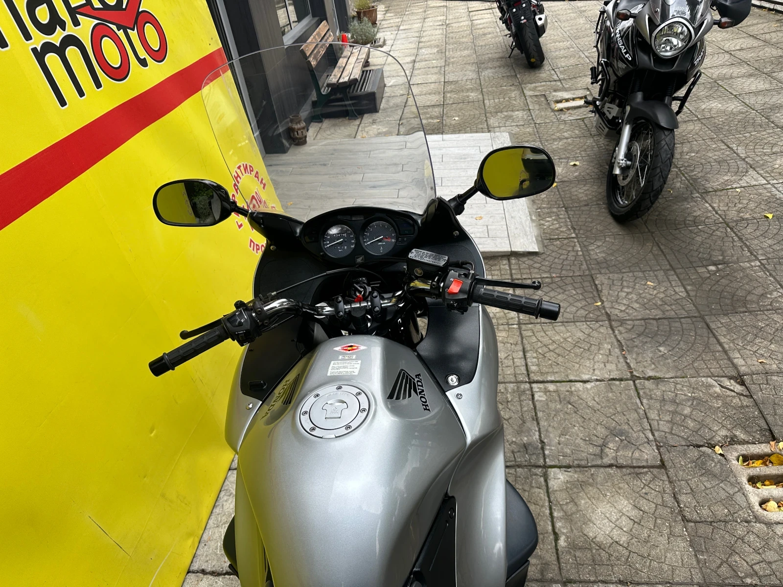 Honda Deauville 650 Лизинг - изображение 6