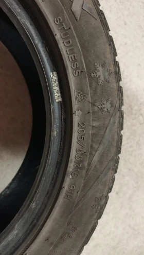 Гуми Зимни 205/55R16, снимка 5 - Гуми и джанти - 52966776