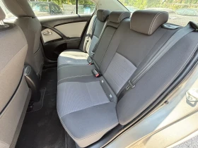 Toyota Avensis 2.0 - Дизел, снимка 10