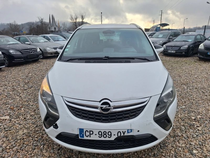 Opel Zafira 2.0CDTI, снимка 8 - Автомобили и джипове - 48423370