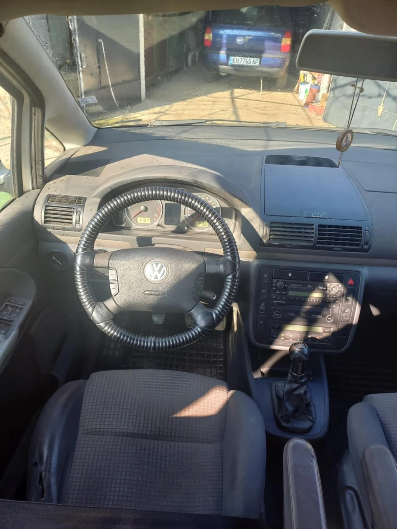 VW Sharan, снимка 9 - Автомобили и джипове - 49459353