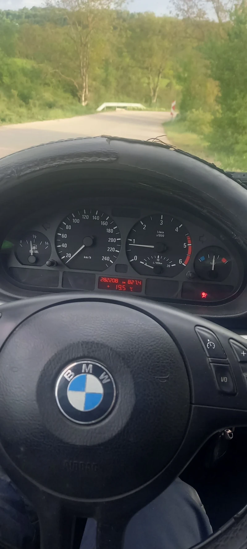 BMW 318, снимка 6 - Автомобили и джипове - 52622351