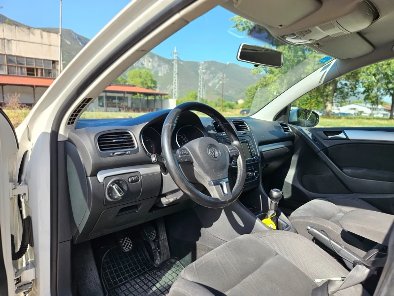 VW Golf 2.0TDi 140кс.6ск., снимка 9 - Автомобили и джипове - 52734602