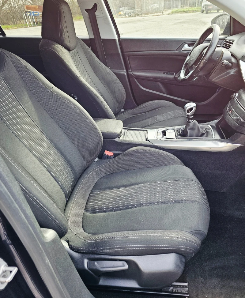 Peugeot 308 1.6, снимка 13 - Автомобили и джипове - 52242710