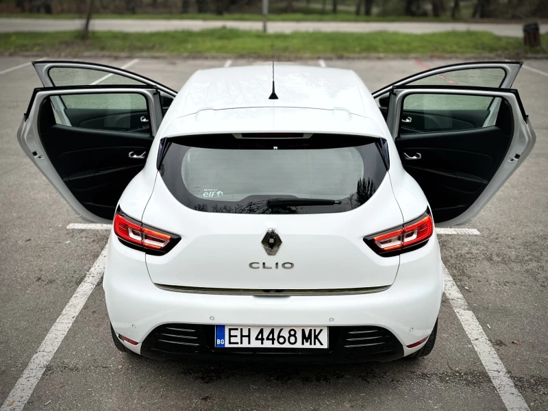 Renault Clio 0.9 TCE Moschino Design!, снимка 2 - Автомобили и джипове - 52778359