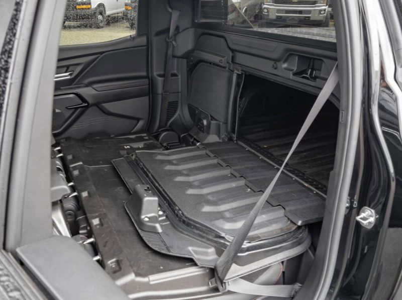 Chevrolet Silverado 2024 Chevrolet Silverado EV RST, снимка 17 - Автомобили и джипове - 52709008