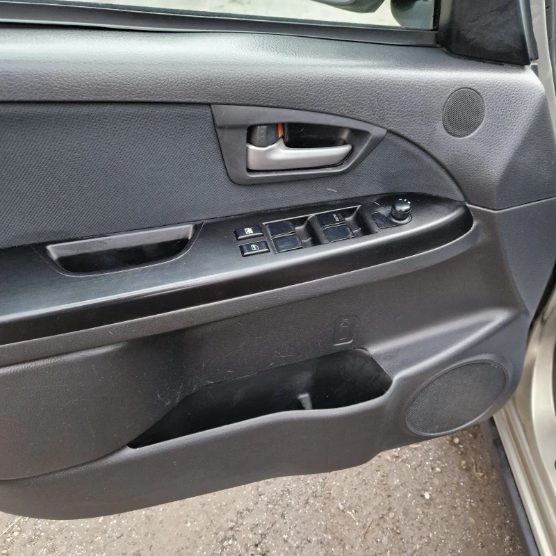 Fiat Sedici 1.6i 4x4, снимка 7 - Автомобили и джипове - 53154835