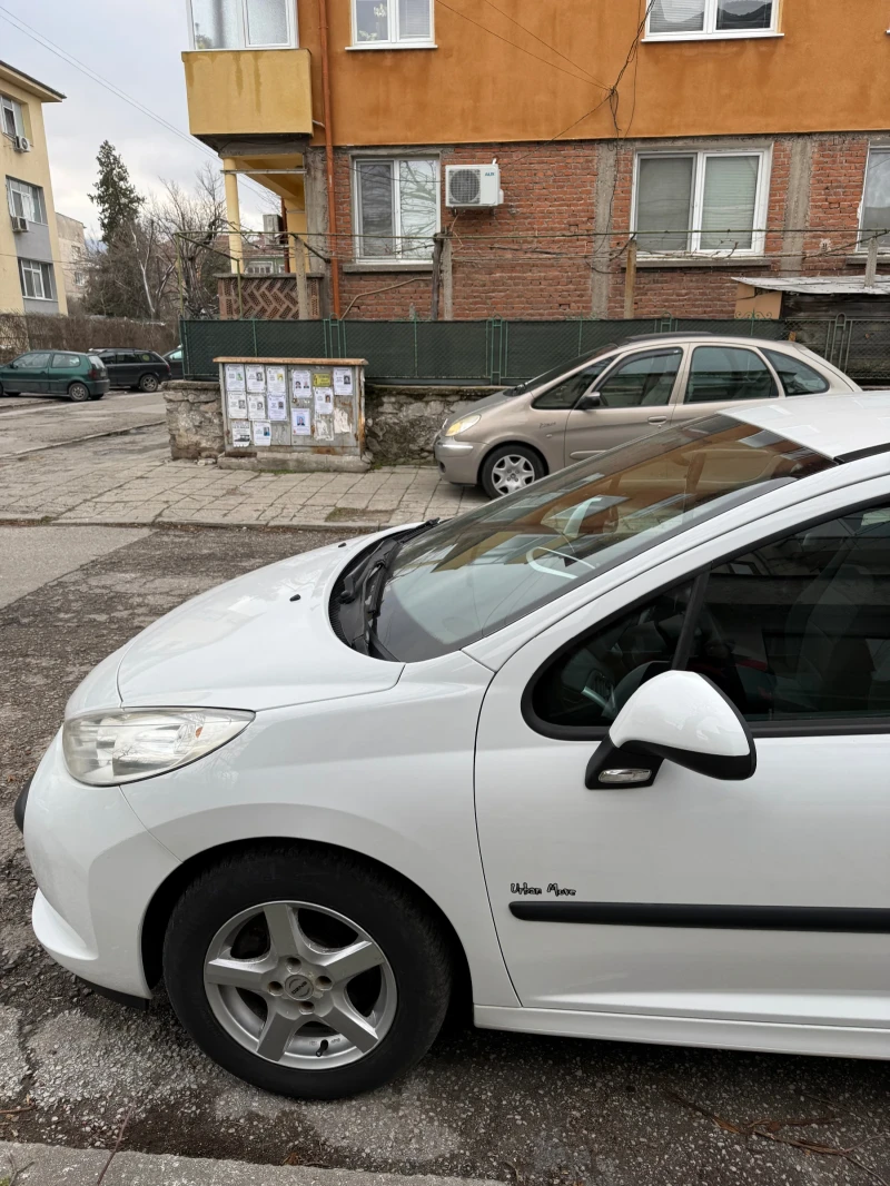 Peugeot 207, снимка 2 - Автомобили и джипове - 53156102